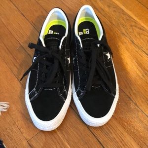 Black and white converse